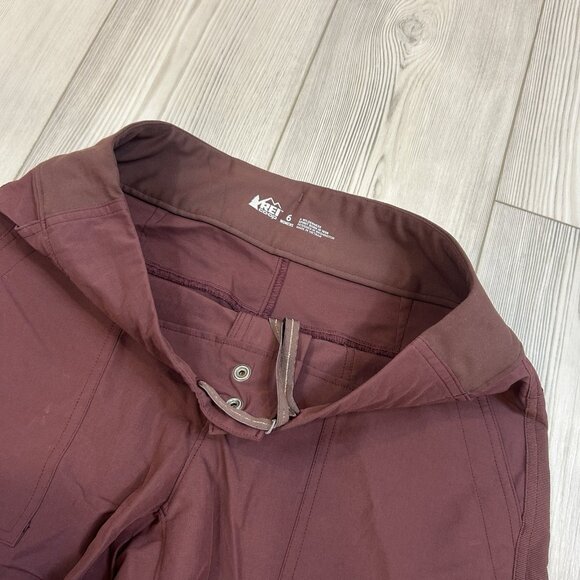 REI Co-op Women's Screenline Shorts Size 6 Maroon Stretch Drawstring 127134 - Picture 4 of 11